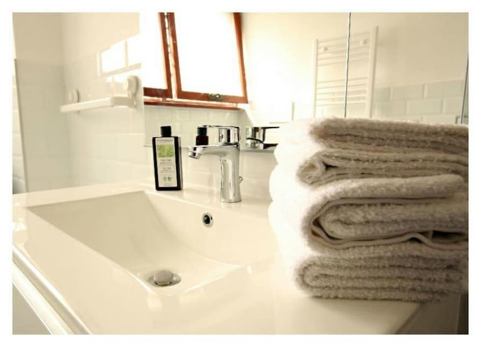 Cozy Coastal Gateway Appartement Ostia Buitenkant foto